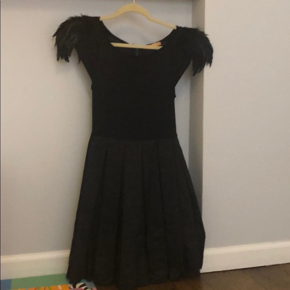 Black dress , it’s very beautiful